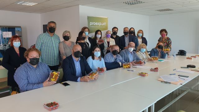 PROEXPORT, CCOO y UGT firman el Convenio Colectivo de Manipulado de Tomate para 2.500 trabajadores de la Región de Murcia - 1, Foto 1