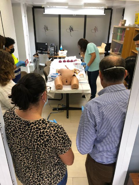 24 profesionales del SUAP y el 061 realizan un taller de atención al parto extrahospitalario impartido en Lorca - 2, Foto 2