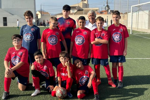 Los equipos con nuevas victorias en la segunda jornada de la liga de fútbol base toman posiciones en la zona alta de la tabla clasificatoria - 1, Foto 1