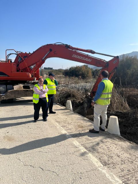 Fomento concluye los trabajos de limpieza de la carretera de Mazarrn afectada por las ltimas lluvias, Foto 1