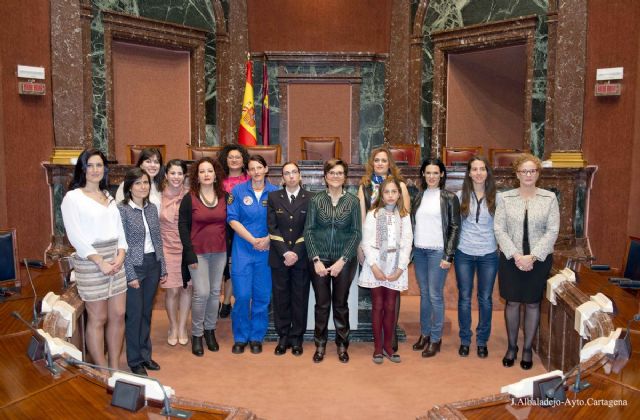 Mujeres de Rompe y Rasga contaron sus experiencias personales para conmemorar el Día de la Mujer - 5, Foto 5