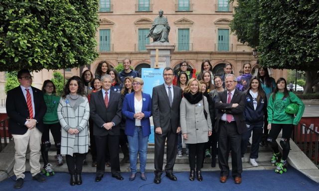 El Ayuntamiento y la Comunidad ponen el ´Deporte Femenino en Mayúsculas´ - 1, Foto 1