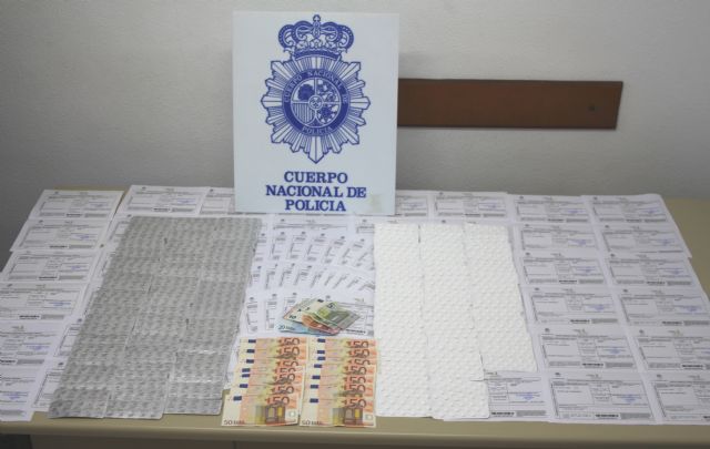 La Policía Nacional detiene a dos falsificadores de recetas médicas de psicotrópicos - 1, Foto 1