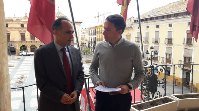 El Alcalde y el Rector de la UPCT firman el convenio que permitirá analizar el Plan General para poner el urbanismo al servicio de las personas - 3, Foto 3