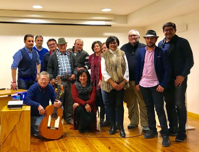 Antonio Menchón presenta en Águilas La Sabuesa - 1, Foto 1