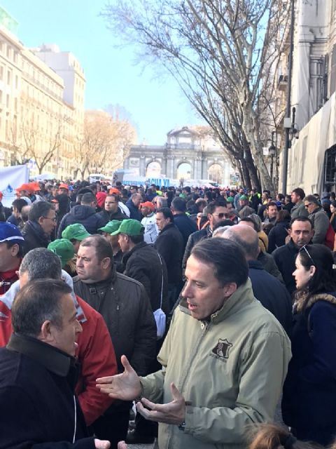 Fulgencio Gil: exigimos seguridad para nuestros agricultores a través de un pacto nacional que comprometa, al menos, a los dos partidos mayoritarios - 1, Foto 1