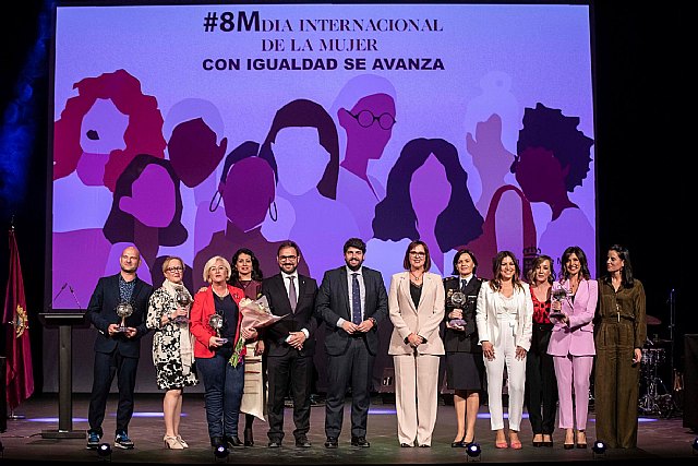 López Miras: El Gobierno regional trabaja sin descanso para lograr una igualdad real y plena, que es bandera de todos - 1, Foto 1