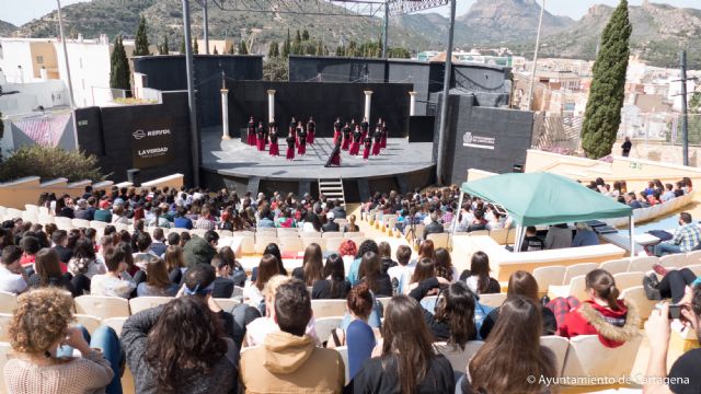 La tragedia de Edipo Rey inicia con éxito las representaciones del Festival Juvenil de Teatro Grecolatino - 5, Foto 5