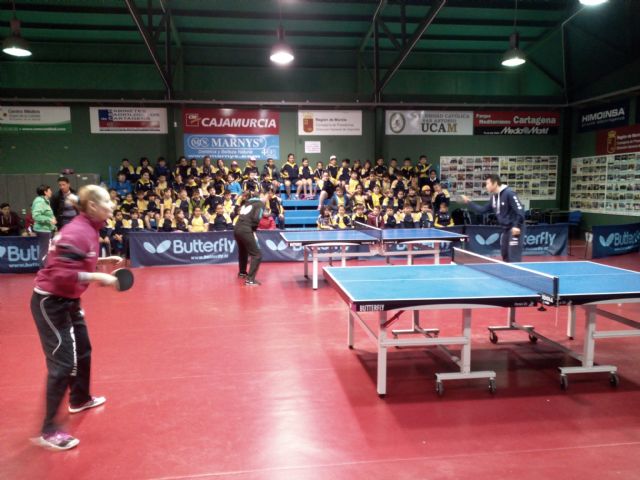 Los alumnos del colegio Hispania disfrutaron de una jornada conociendo el tenis de mesa - 2, Foto 2