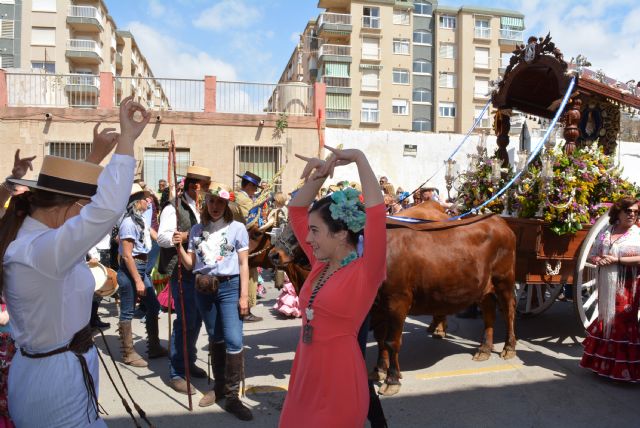 Ambiente de hermandad en la XXXI Romería Rociera de Águilas - 4, Foto 4