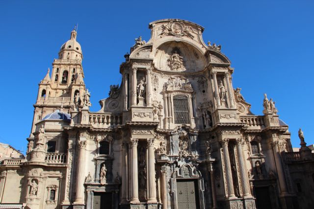 La Catedral cerrará jueves y viernes para preparar la ordenación de Mons. Chico - 1, Foto 1