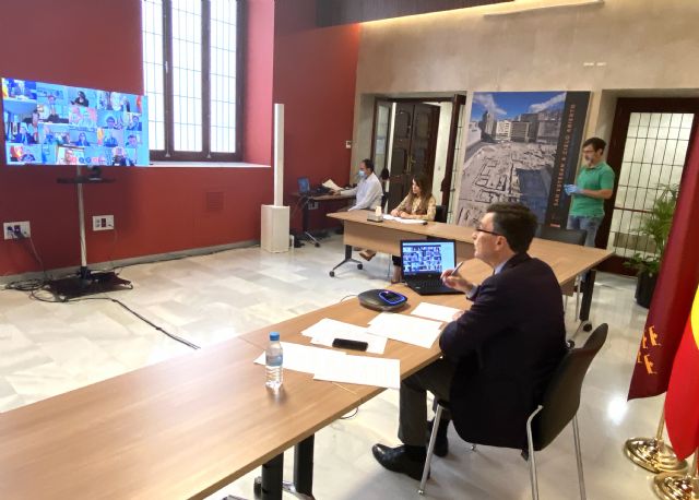 Ballesta pide a Ábalaos certezas, plazos y cantidades para garantizar la seguridad y viabilidad del transporte público - 1, Foto 1