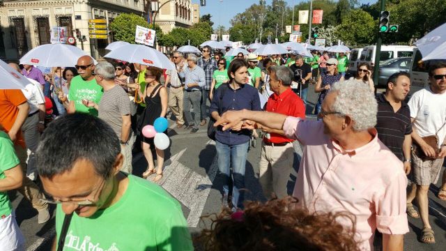 Urralburu: El curso escolar acaba como el rosario de la aurora por la calamitosa gestión del gobierno de Pedro Antonio Sánchez - 3, Foto 3