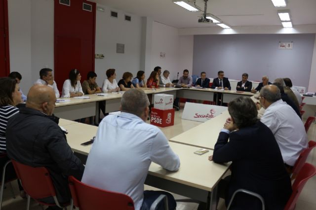 Los alcaldes y alcaldesas del PSOE están hartos de la parálisis del Gobierno regional - 2, Foto 2