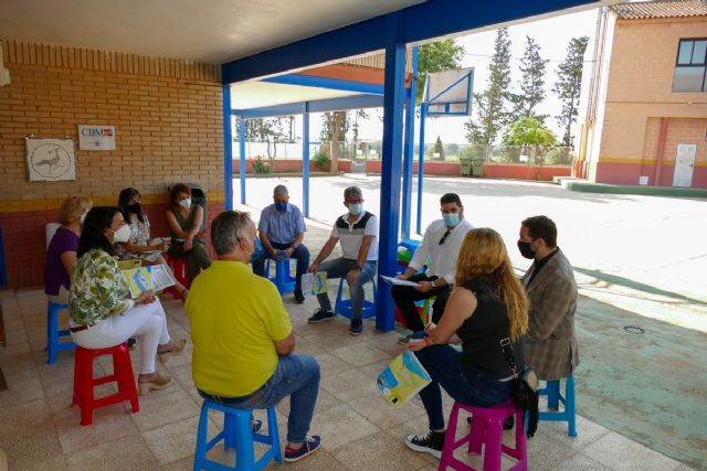 Cinco colegios quedarán libres de amianto este verano - 1, Foto 1