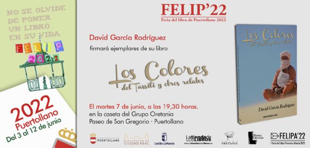 David García Rodríguez firma en la Feria del Libro de Puertollano ejemplares de ´Los Colores del Tassili y otros relatos´ y ´El Oráculo de Delfos´ - 1, Foto 1