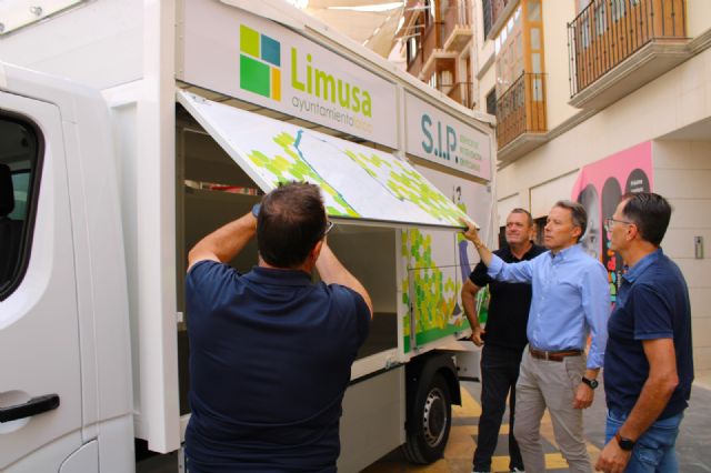 El Ayuntamiento refuerza el servicio de limpieza en pedanías duplicando los efectivos y la flota - 3, Foto 3