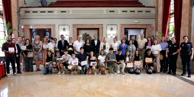 Los alumnos del colegio Cipriano Galea, ganadores del XXXII Concurso de Educación Vial y Prevención de Accidentes - 2, Foto 2