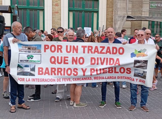 La ciudadanía de Cartagena reclama un tren digno - 4, Foto 4