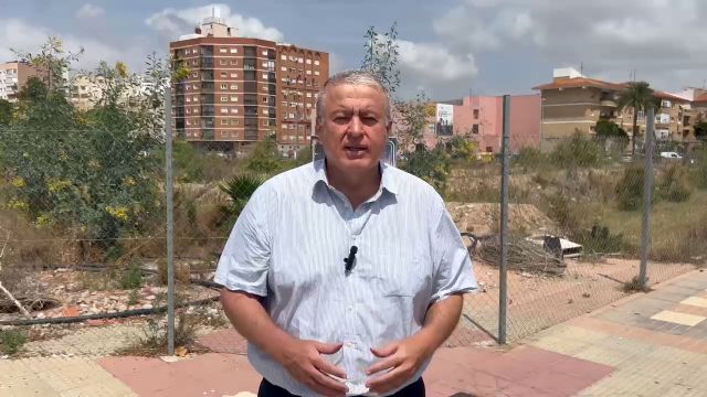 Bernabé: 'El Gobierno central reconoce no tener dinero, ni plazos, ni proyecto para el cuartel de la Guardia Civil en Cartagena' Bernabé: 'El Gobierno central reconoce no tener dinero, ni plazos, ni proyecto para el cuartel de la Guardia Civil en Cartagena'