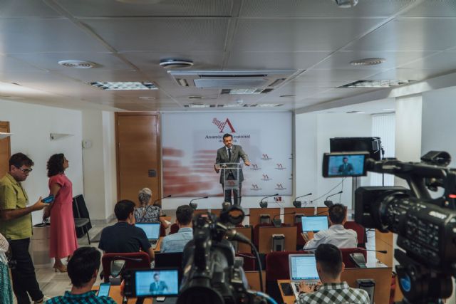 VOX vota en contra de la investidura de López Miras y puntualiza: El PP conduce a las urnas a los habitantes de la Región de Murcia por mandato del señor Feijóo - 1, Foto 1