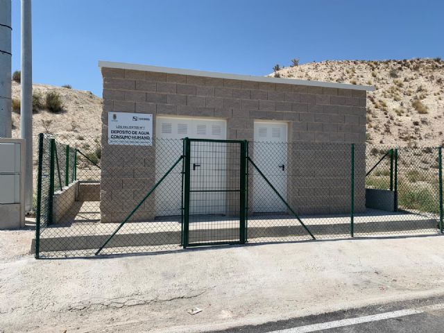 La nueva red de agua de Los Valientes Viejos acaba desde hoy con los problemas de presión que padecían los 51 abonados de este núcleo de vividas - 2, Foto 2