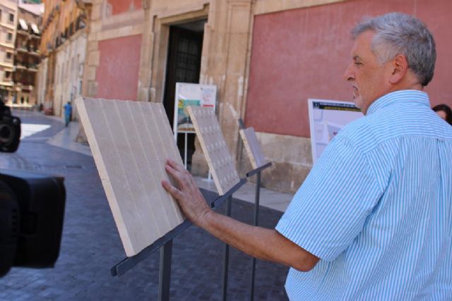 Rafael Moneo apuesta por renovar las baldosas de la plaza Belluga en su propuesta de itinerarios accesibles - 3, Foto 3