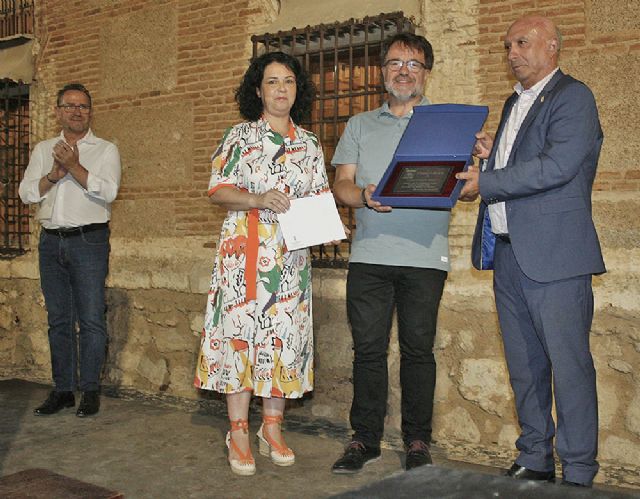 Aldea del Rey vivió un inolvidable momento de poesía y música en la explanada del histórico Palacio de la Clavería - 1, Foto 1