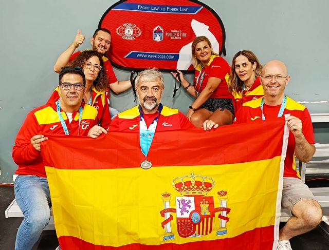 Cándido Osorio, plata en bádminton de los Juegos Mundiales de Policías y Bomberos - 1, Foto 1