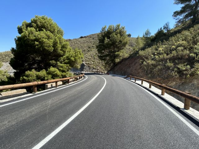 Se abrirá al tráfico la carretera que une Lorca con la Sierra de Almenara en los próximos días - 1, Foto 1