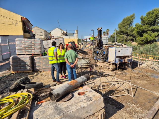 El puente que unirá El Raal y Beniel avanza con la colocación de los micropilotes para reforzar la cimentación - 3, Foto 3