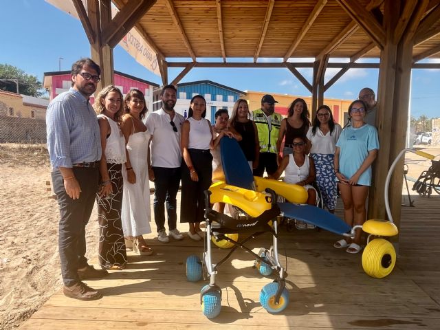 La Región amplía a 17 las playas con baño asistido y refuerza su apuesta por un turismo más accesible e inclusivo La Región amplía a 17 las playas con baño asistido y refuerza su apuesta por un turismo más accesible e inclusivo
