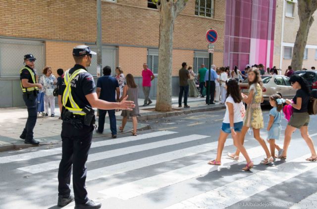 Sesenta y dos agentes de la Policía Local de Cartagena velarán por la seguridad vial en la vuelta al cole - 1, Foto 1