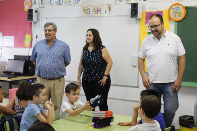 El curso 2018/19 ha comenzado hoy en Jumilla con más de 2.600 alumnos en Infantil y Primaria - 3, Foto 3