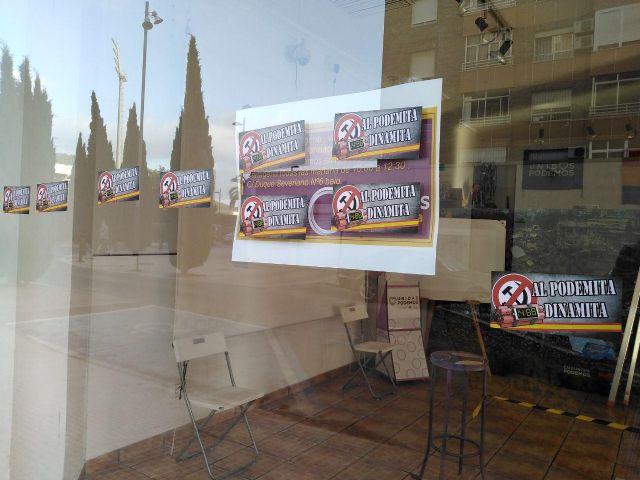 Nuevo ataque fascista a la sede de Podemos en Cartagena - 1, Foto 1