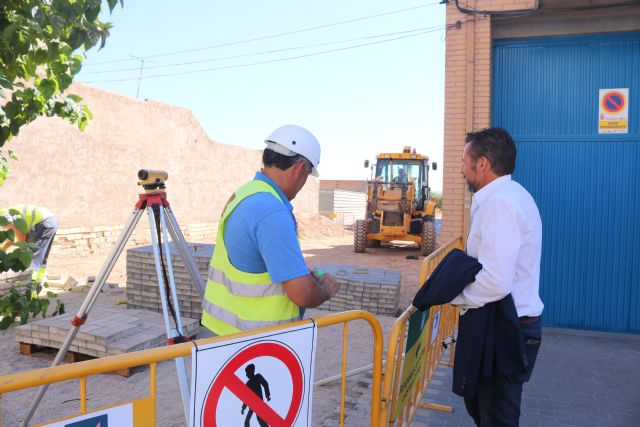 Comienzan las obras de apertura de la travesía de la calle de la Gloria en San Ginés - 1, Foto 1