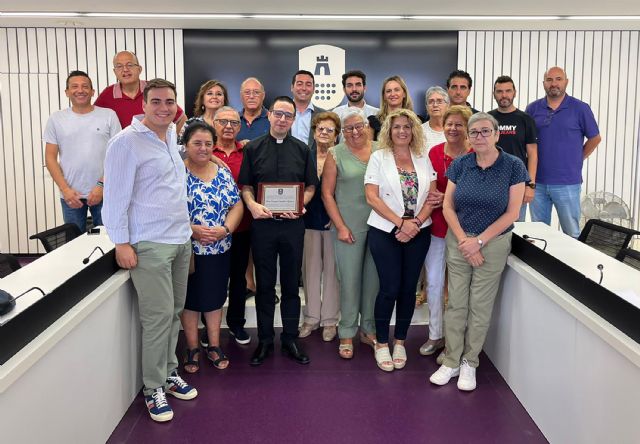 El Ayuntamiento torreño despide con cariño a Ismael Sánchez, párroco de La Salceda - 2, Foto 2