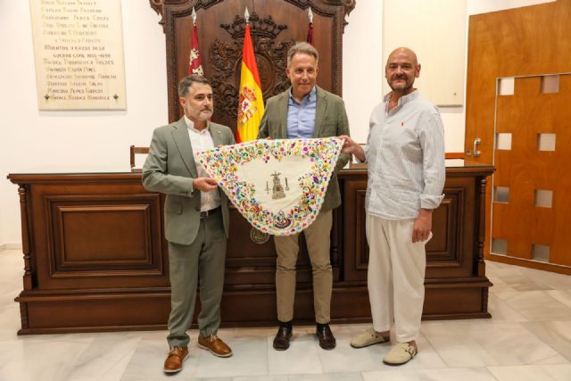 Una delegación institucional de la ciudad francesa de Mauguio Carnon, con la que está hermanada Lorca, visita la ciudad con motivo de la festividad de Santa María la Real de las Huertas Una delegación institucional de la ciudad francesa de Mauguio Carnon, con la que está hermanada Lorca, visita la ciudad con motivo de la festividad de Santa María la Real de las Huertas