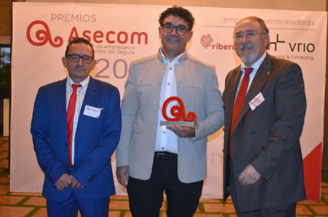 Laazo 80, Vrio Mobility, Cortinas Basilio, Amefmur y Assido, premiados en el 14° aniversario de ASECOM - 2, Foto 2