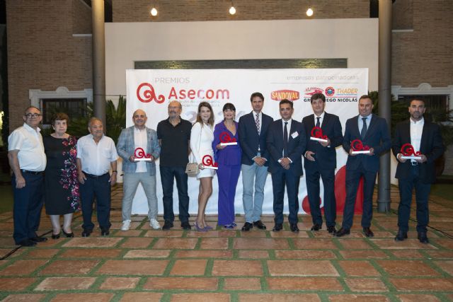 Asecom premia a Asadero Piquio, Murcia Codificación, OMEP, Conservas Sandoval, ASTRADE y Estrella de Levante en su gala anual - 4, Foto 4