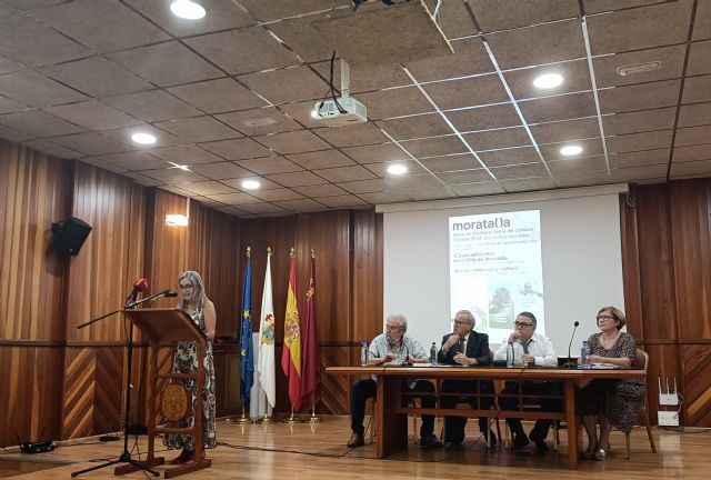 Este fin de semana han arrancado las Jornadas de Literatura | Encuentros con autor en Moratalla - 1, Foto 1