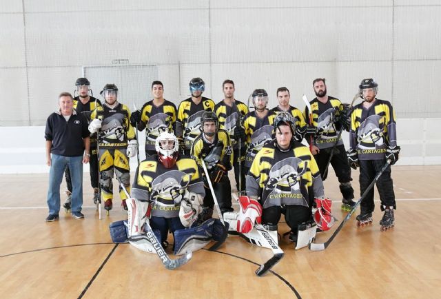 La primera jornada de la Liga Sur de Hockey Linea se salda con un triunfo para los Tiburones - 1, Foto 1