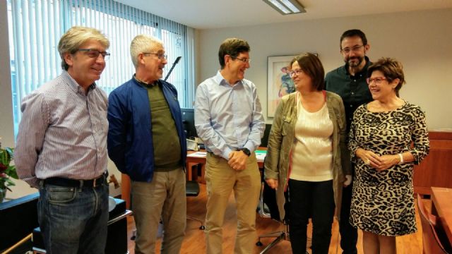 El consejero de Salud se reúne con la junta directiva de la Asociación de Usuarios de la Sanidad - 1, Foto 1