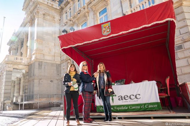 El Ayuntamiento de Cartagena recauda cerca de 900 euros para la lucha contra el cáncer - 1, Foto 1