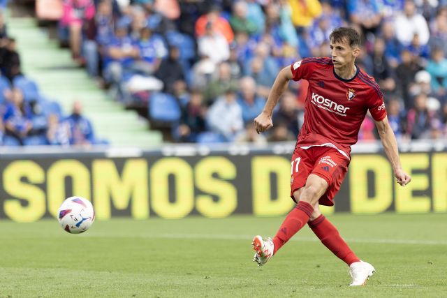 Ante Budimir, ganador del premio ´jugador kosner del mes´ en octubre - 1, Foto 1