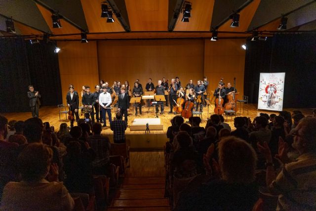 Entre Cuerdas y Metales dedica sus conciertos promocionales a las víctimas de la DANA de Valencia - 1, Foto 1