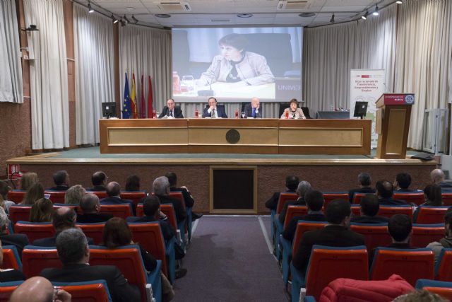 I Jornada de Cátedras de Empresa e Institucionales de laUniversidad de Murcia - 1, Foto 1