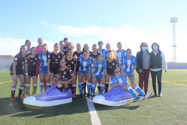 La UD Águilas Femenino se suma a la campaña Ponte en mis zapatos - 1, Foto 1