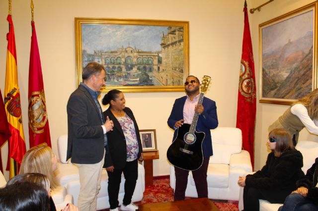 El semifinalista de 'La Voz', Lucas Feliz, recibe el cariño de los lorquinos tras su vuelta del 'talen show' - 2, Foto 2