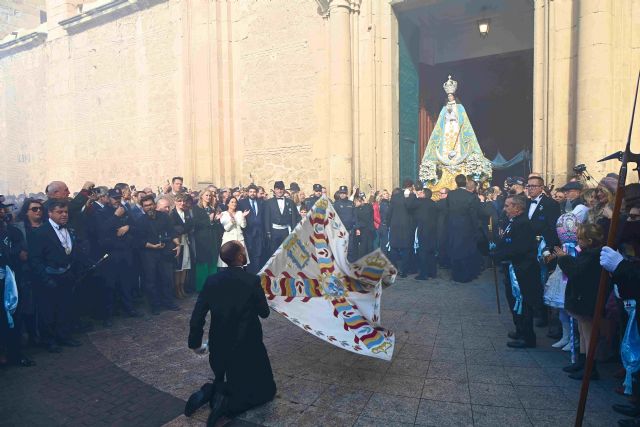 López Miras asiste a la bajada de la patrona de Yecla - 2, Foto 2